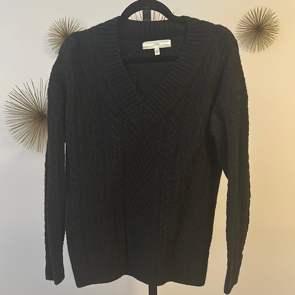 Black V-Neck Cable Knit Sweater - Picture 1 of 4